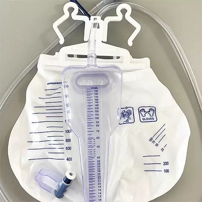使い捨て可能な尿の排水袋の尿のメートル システム医学の外的な尿袋2000ml